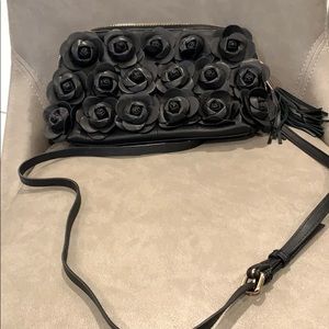 Clever Carriage Company Rosebuds Crossbody